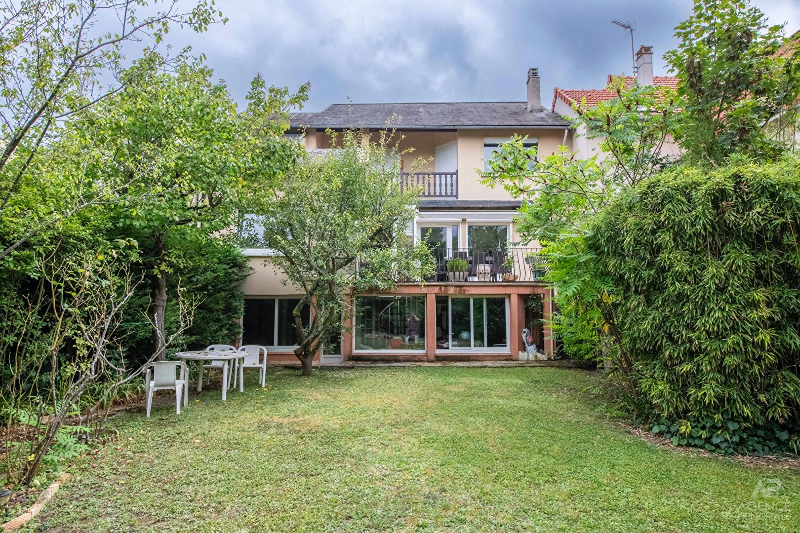 Vente Maison à Rueil-Malmaison 11 pièces