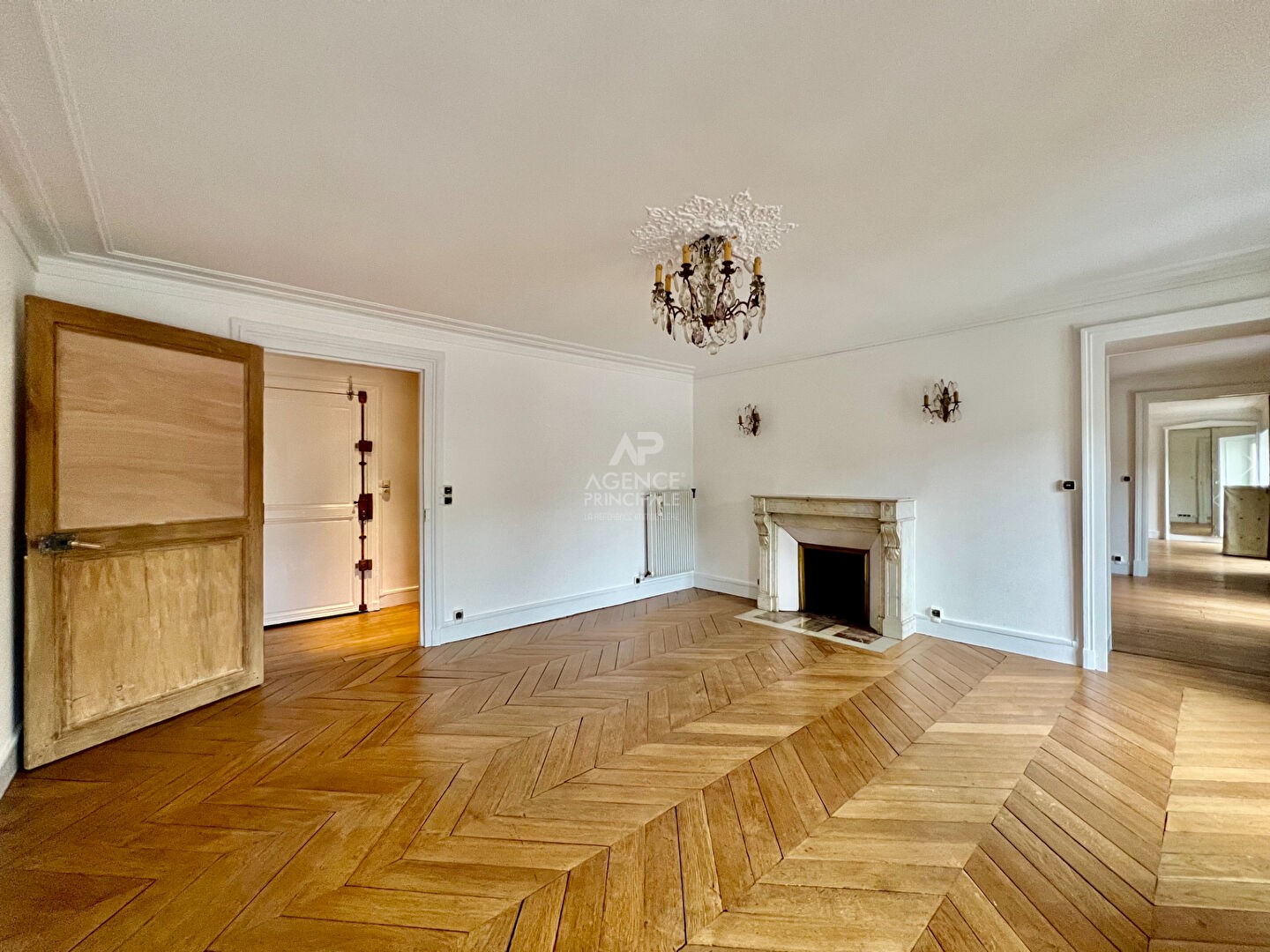 Location Appartement à Versailles 5 pièces