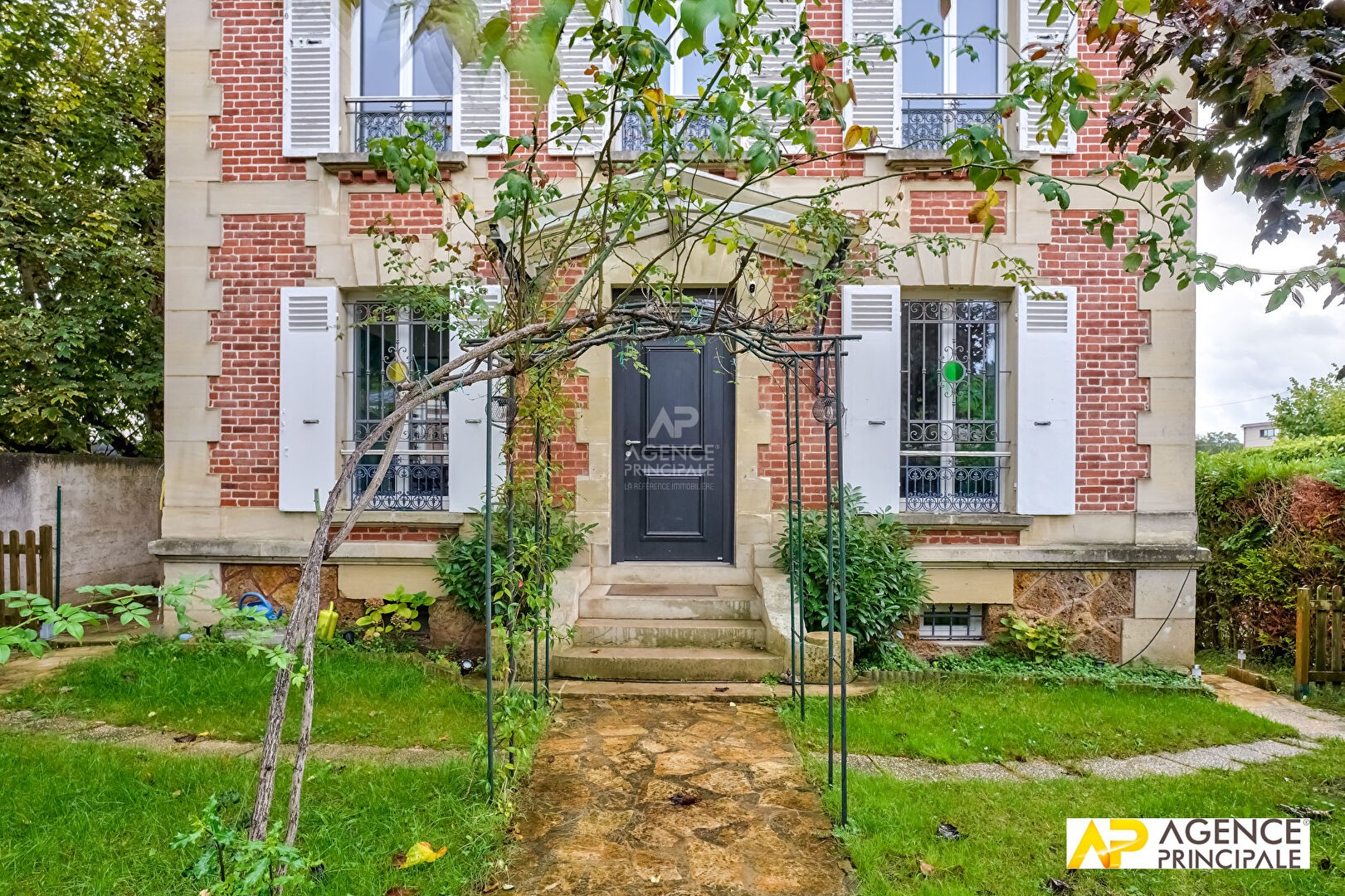 Vente Maison à le Mesnil-le-Roi 7 pièces