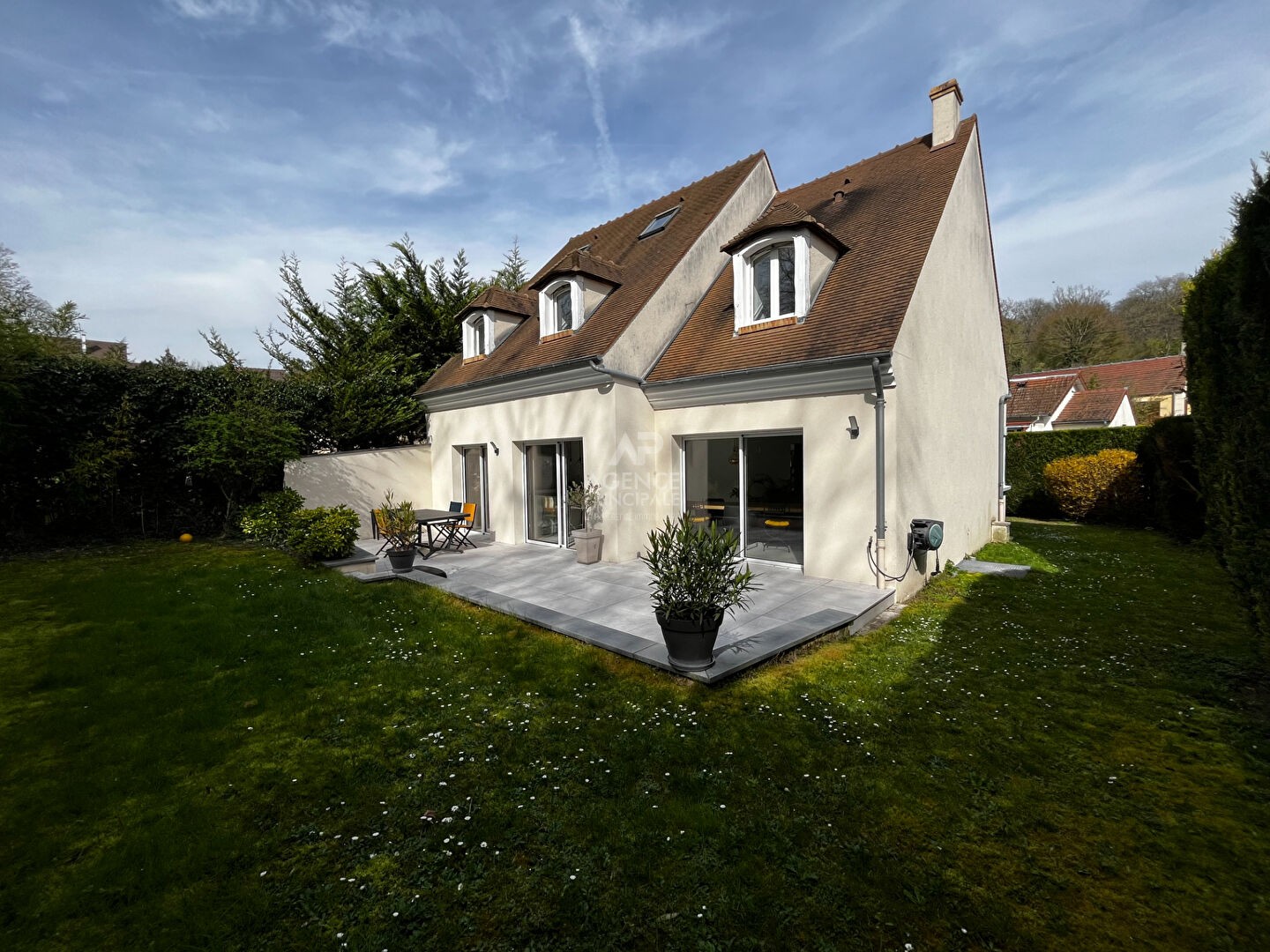 Vente Maison à le Mesnil-le-Roi 6 pièces