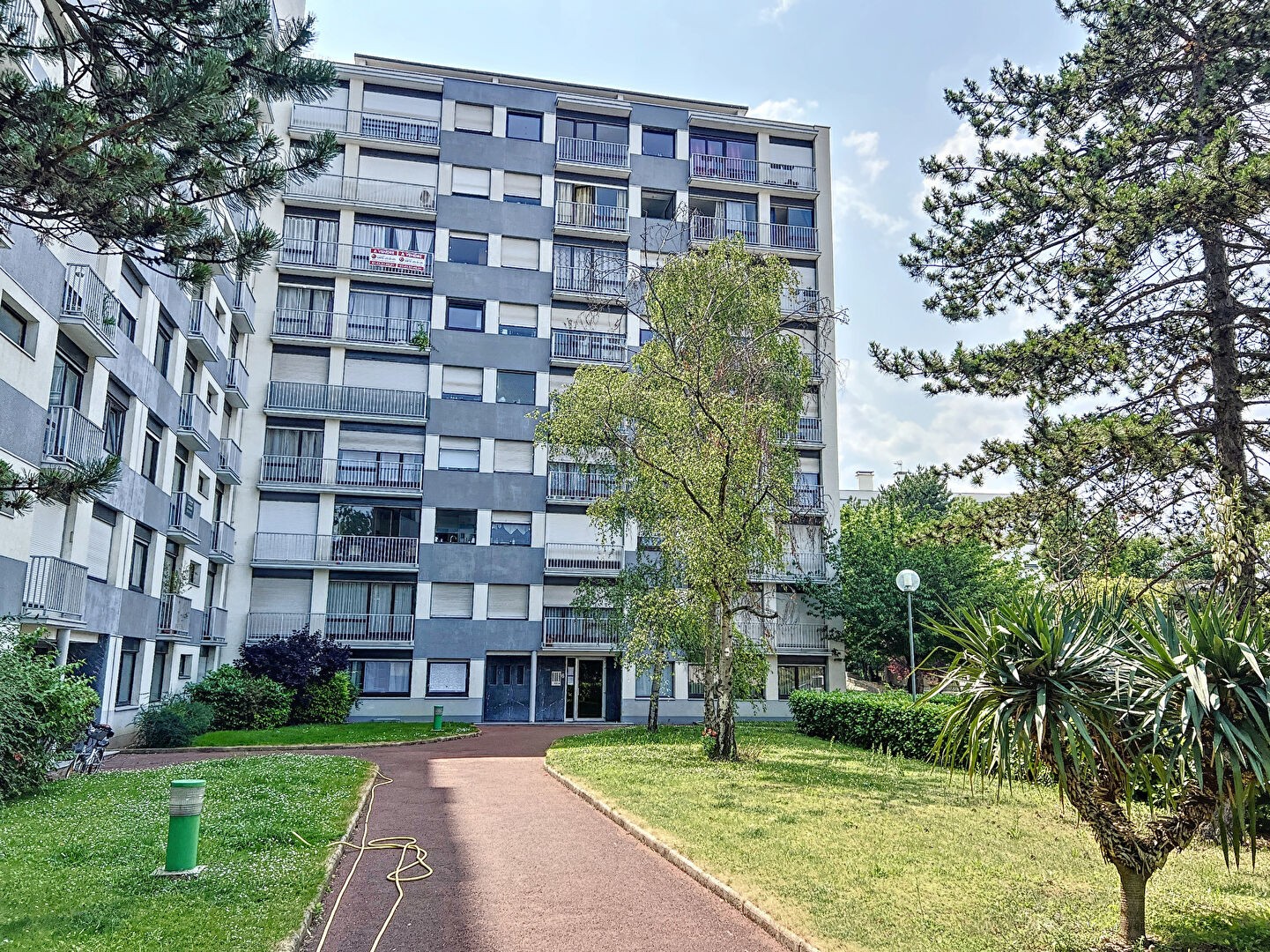 Vente Appartement à Courbevoie 1 pièce