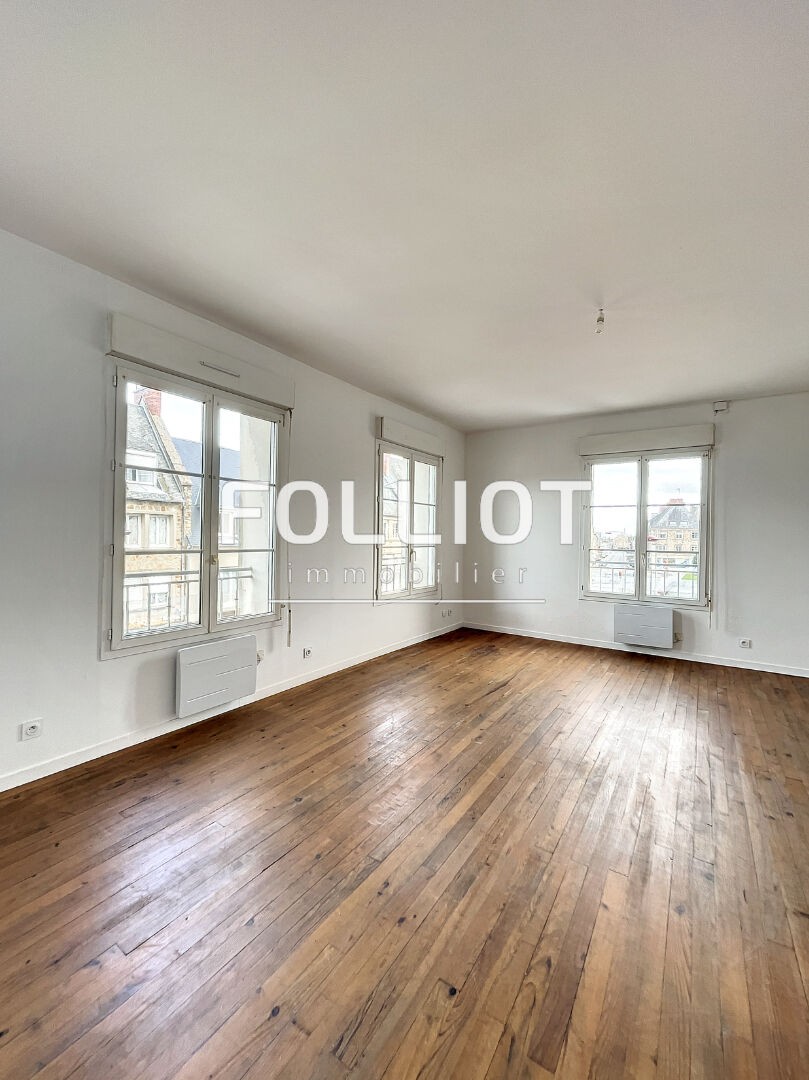 Location Appartement à Périers 1 pièce