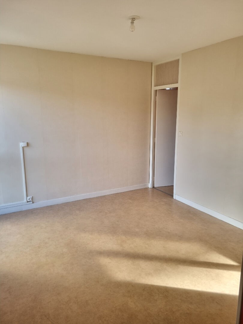 Location Appartement à Saint-Lô 2 pièces