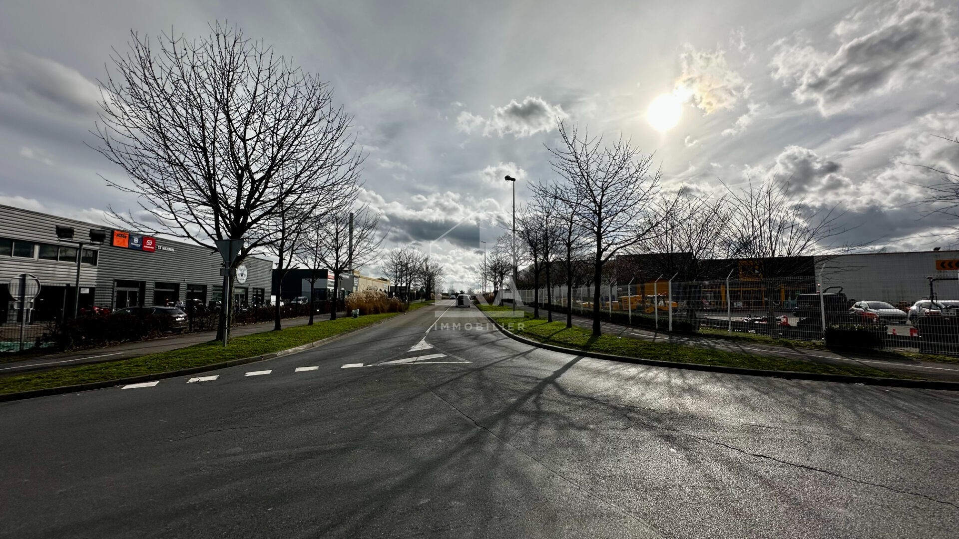 Vente Garage / Parking à Saint-Maximin 0 pièce