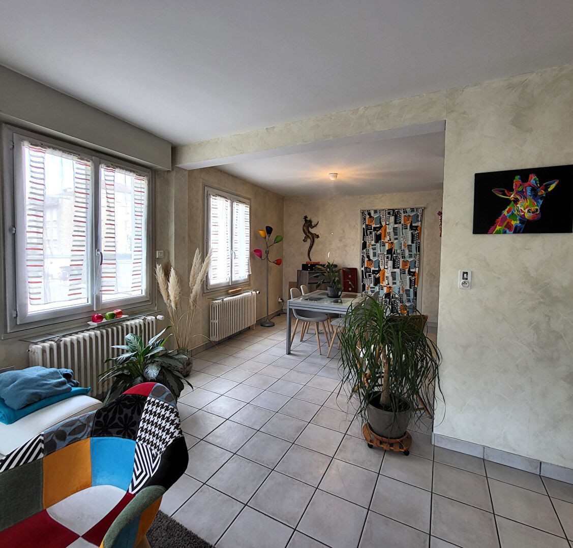 Vente Appartement à Lons-le-Saunier 4 pièces