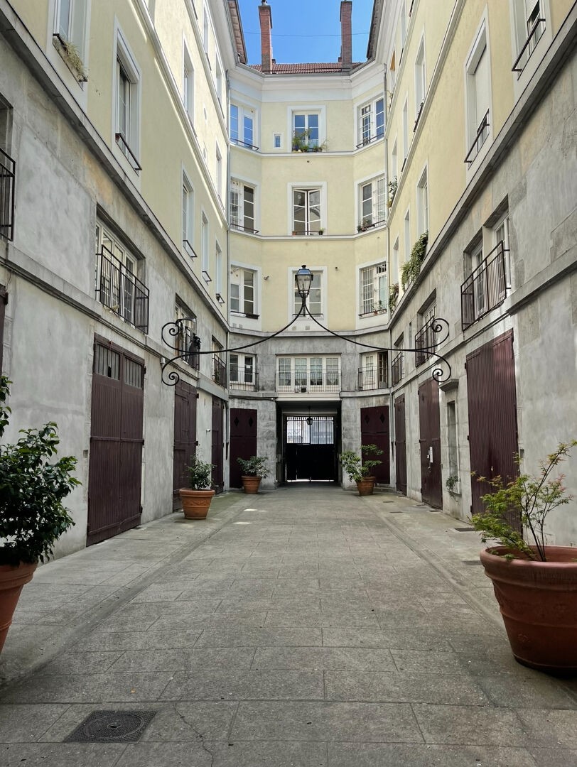 Vente Appartement à Grenoble 5 pièces