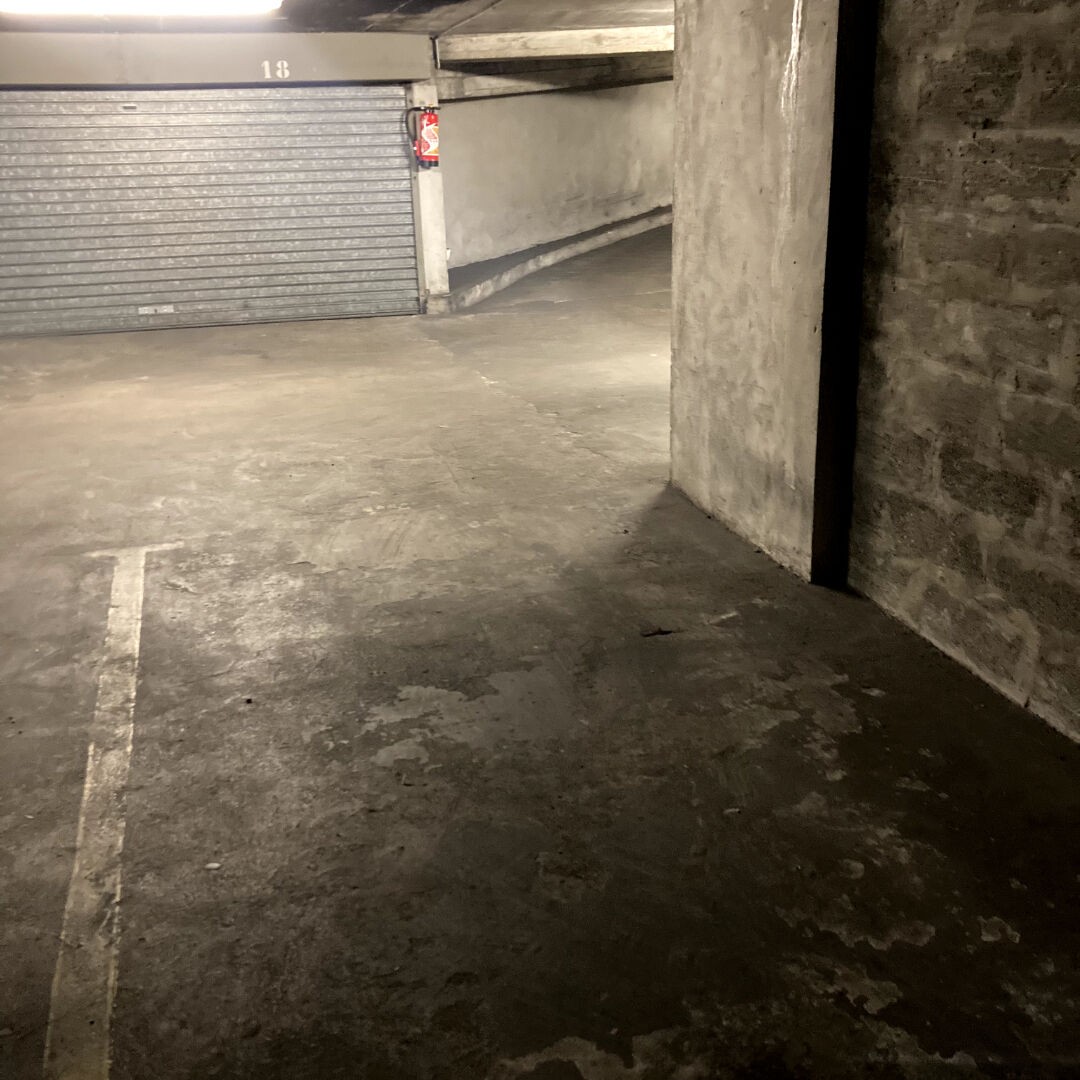 Vente Garage / Parking à Paris Ménilmontant 20e arrondissement 0 pièce