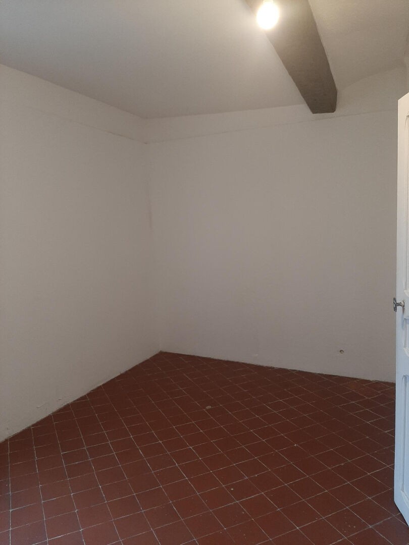 Location Appartement à Signes 2 pièces