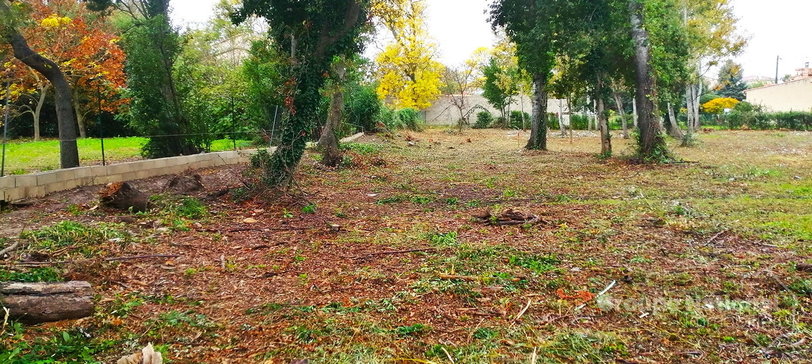 Vente Terrain à Eyguières 0 pièce