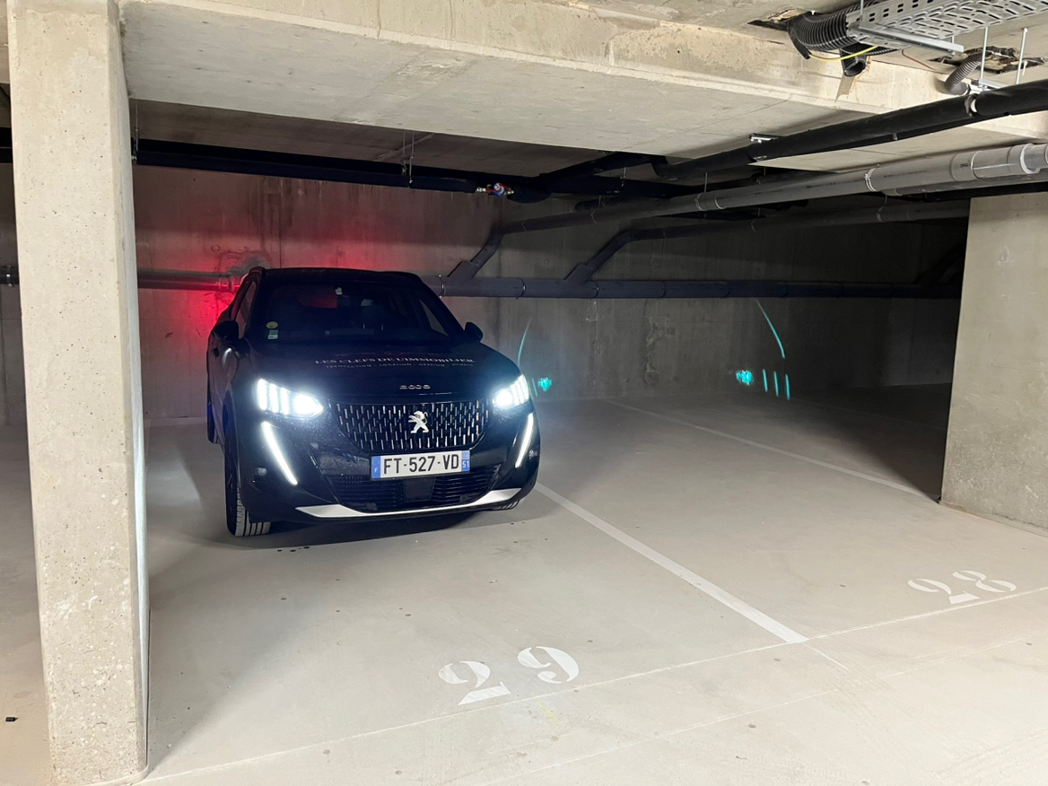 Location Garage / Parking à Reims 0 pièce