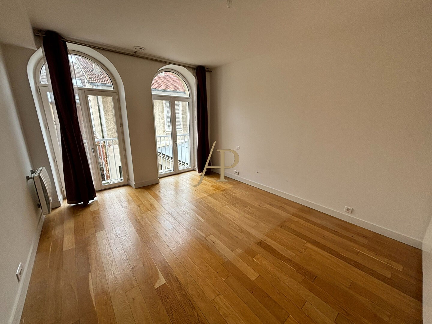 Location Appartement à Saint-Germain-en-Laye 5 pièces