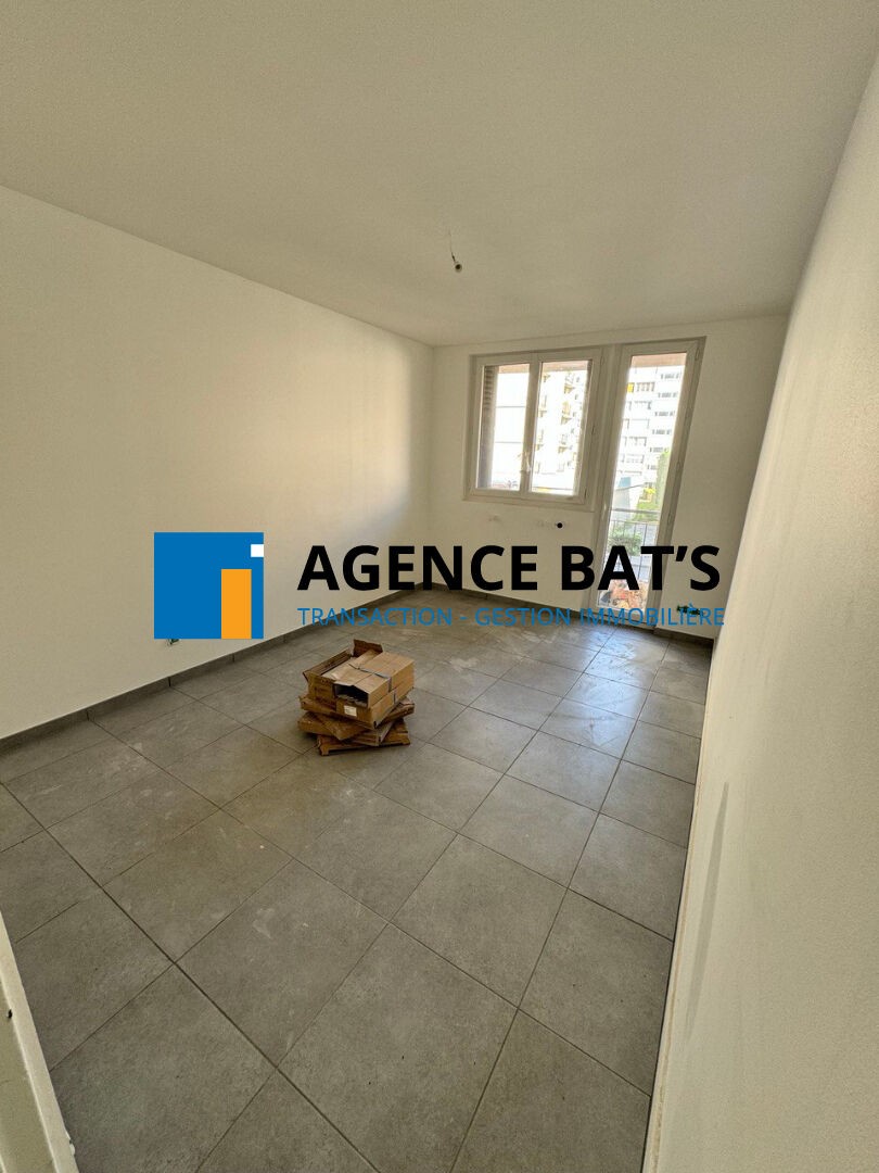 Location Appartement à Saint-Étienne 2 pièces