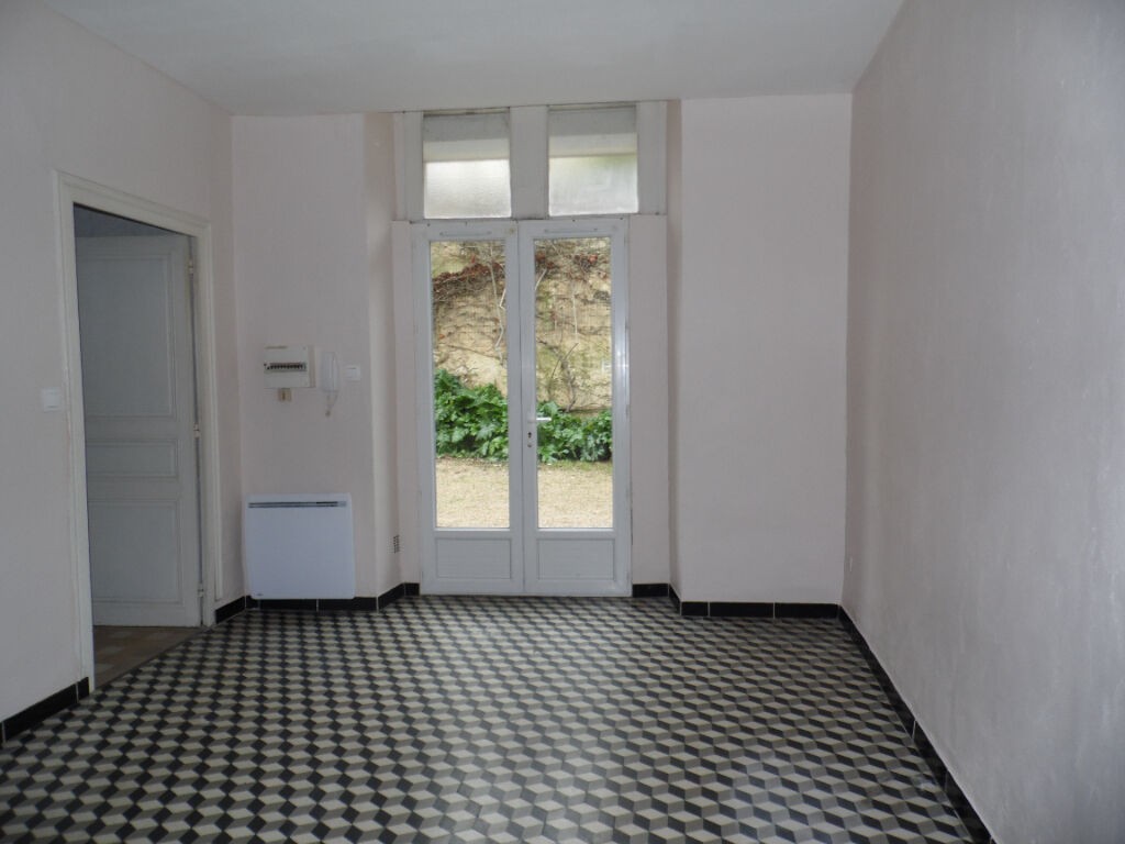 Location Appartement à Doué-la-Fontaine 2 pièces