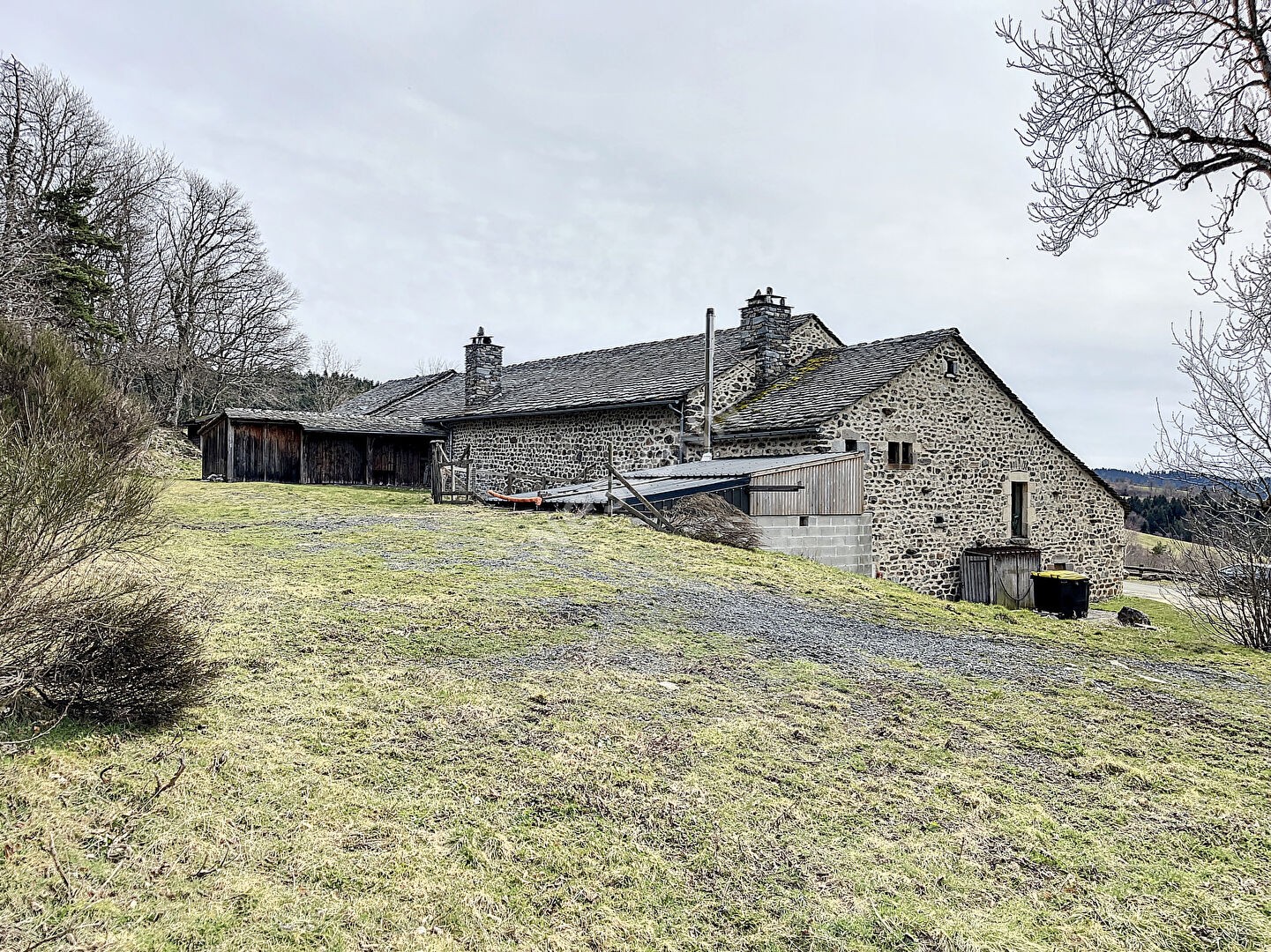 Vente Maison à Queyrières 12 pièces