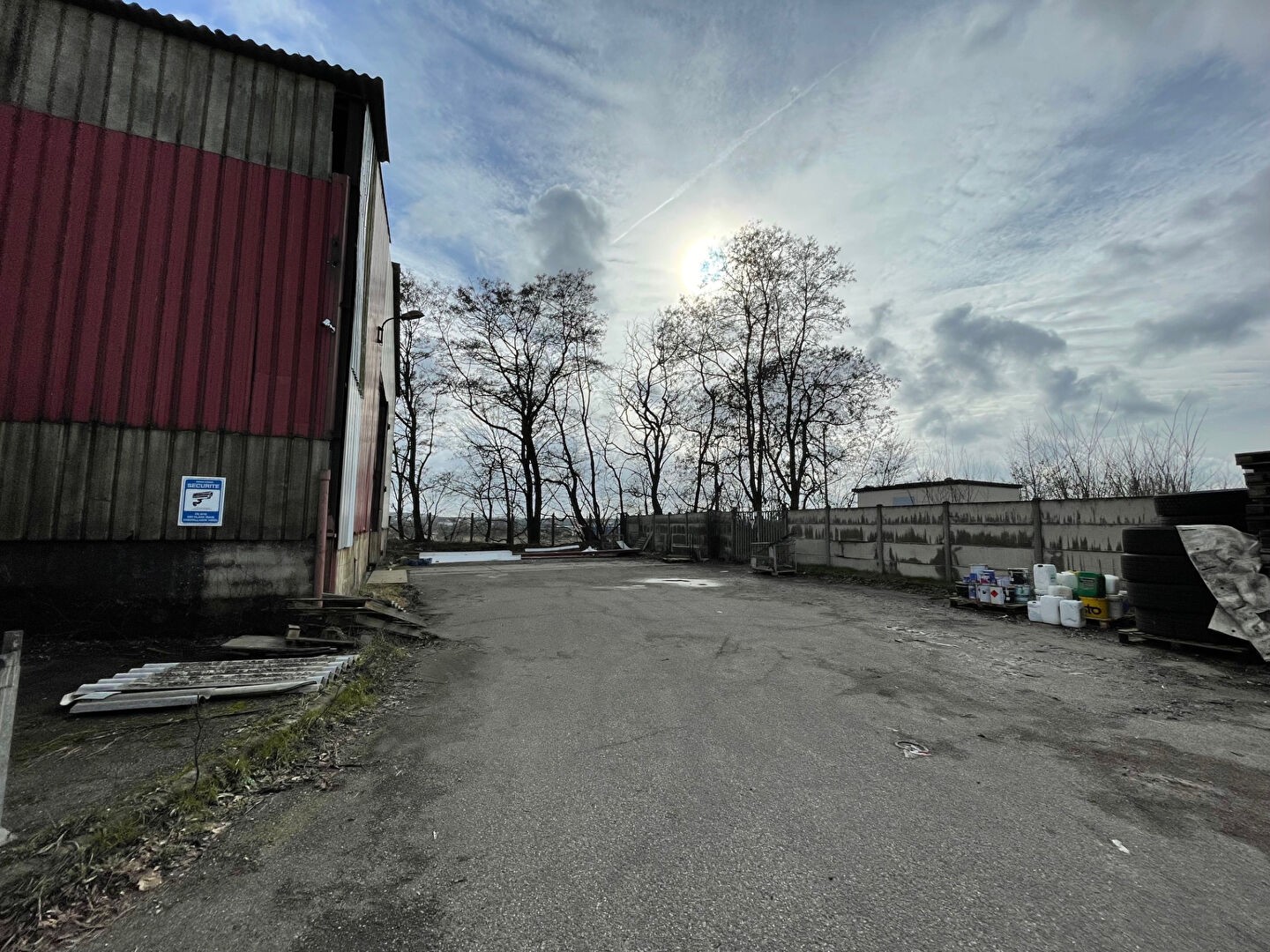 Location Garage / Parking à l'Hôpital 0 pièce