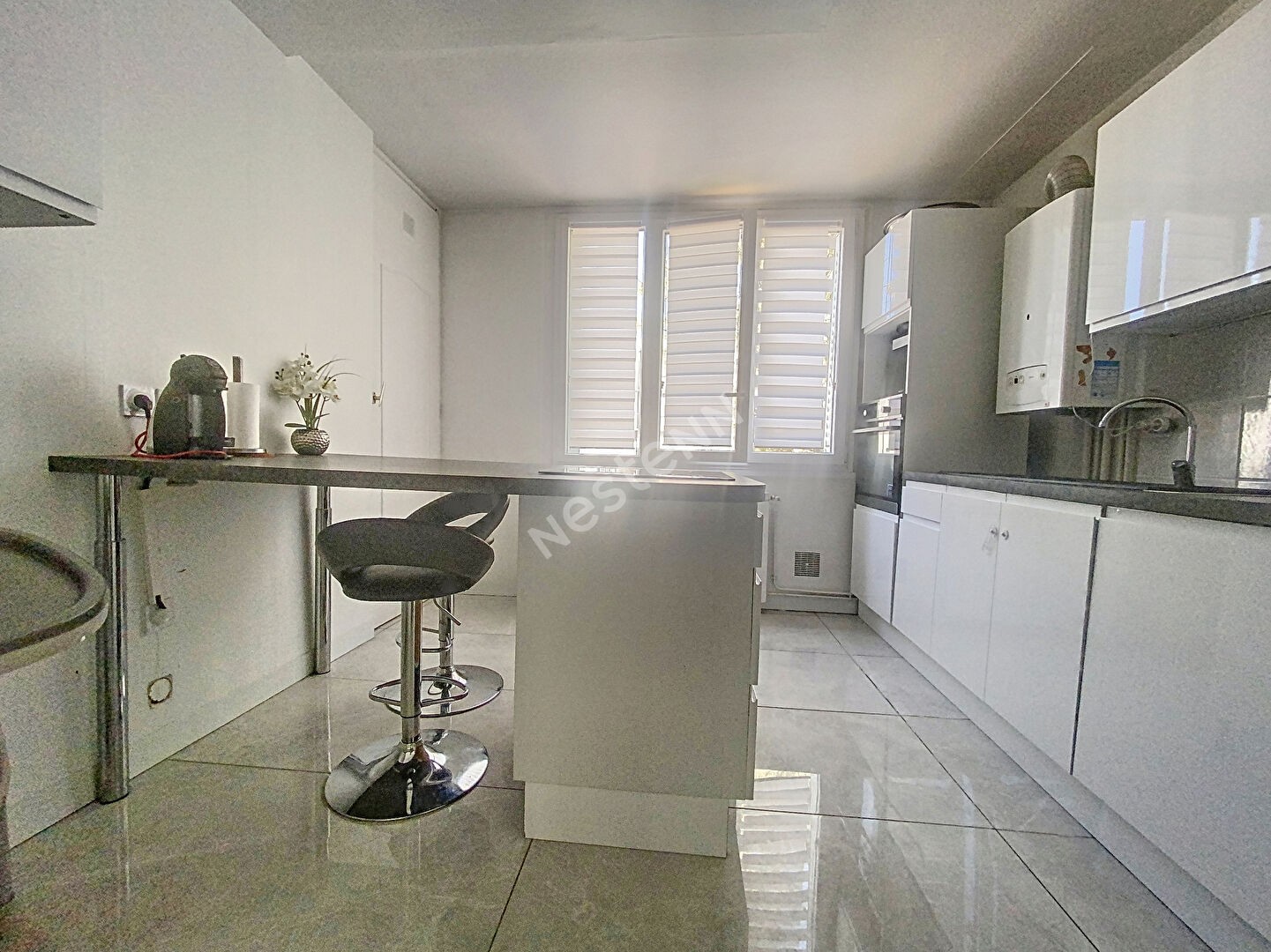 Vente Appartement à Bourg-lès-Valence 4 pièces