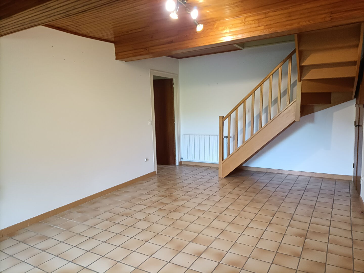 Location Appartement à Grane 4 pièces