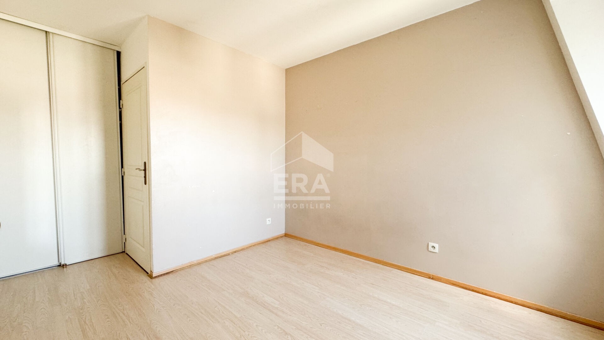 Vente Appartement à Corbeil-Essonnes 2 pièces