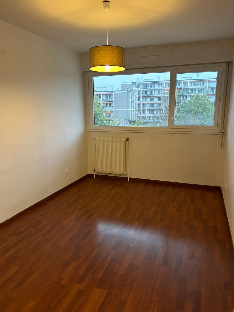 Location Appartement à Caluire-et-Cuire 4 pièces