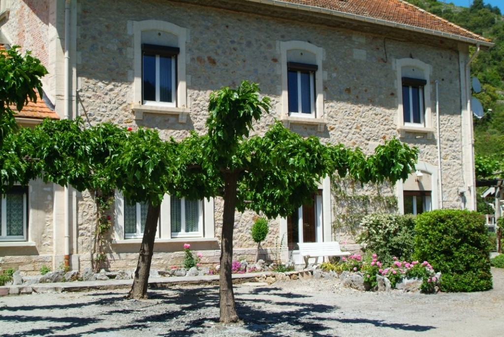 Vente Maison à Saint-Pons-de-Thomières 12 pièces