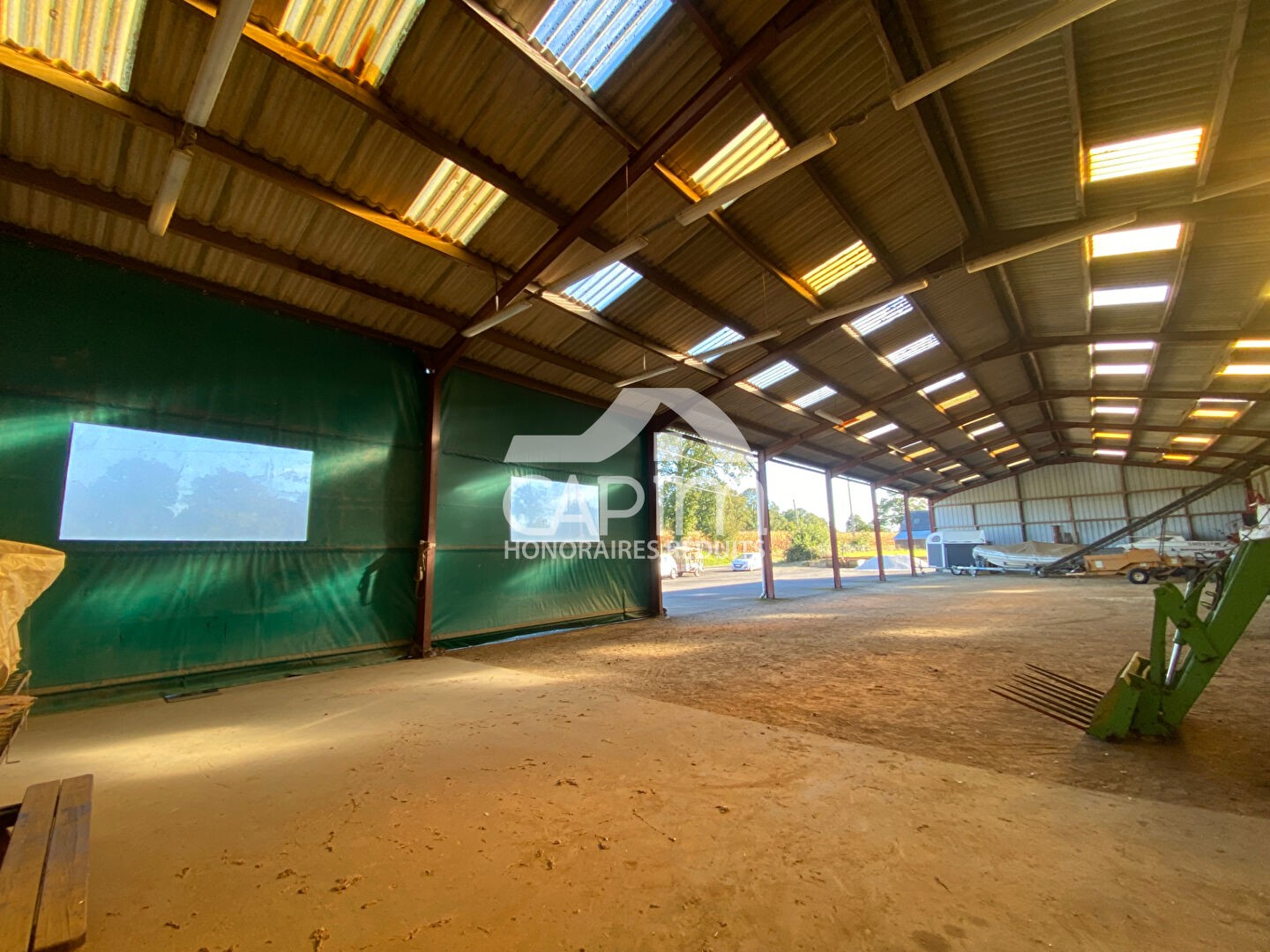 Vente Garage / Parking à Saint-Ellier-du-Maine 0 pièce