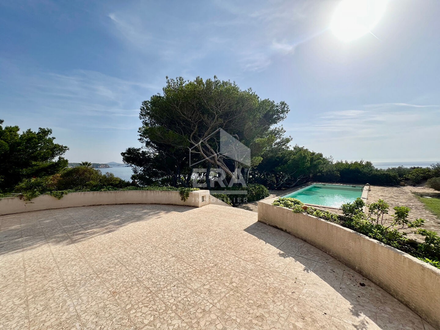 Vente Maison à Saint-Cyr-sur-Mer 7 pièces