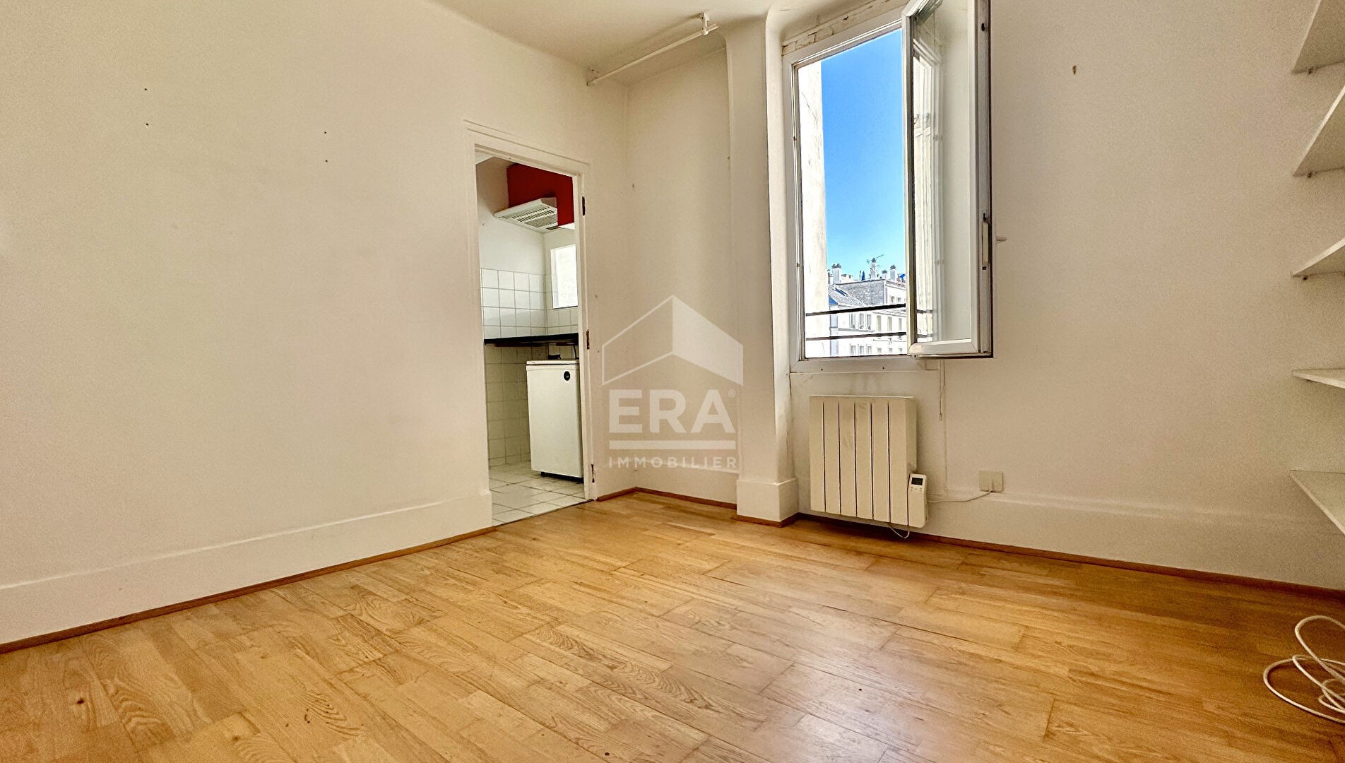 Vente Appartement à Paris Entrepôt 10e arrondissement 2 pièces