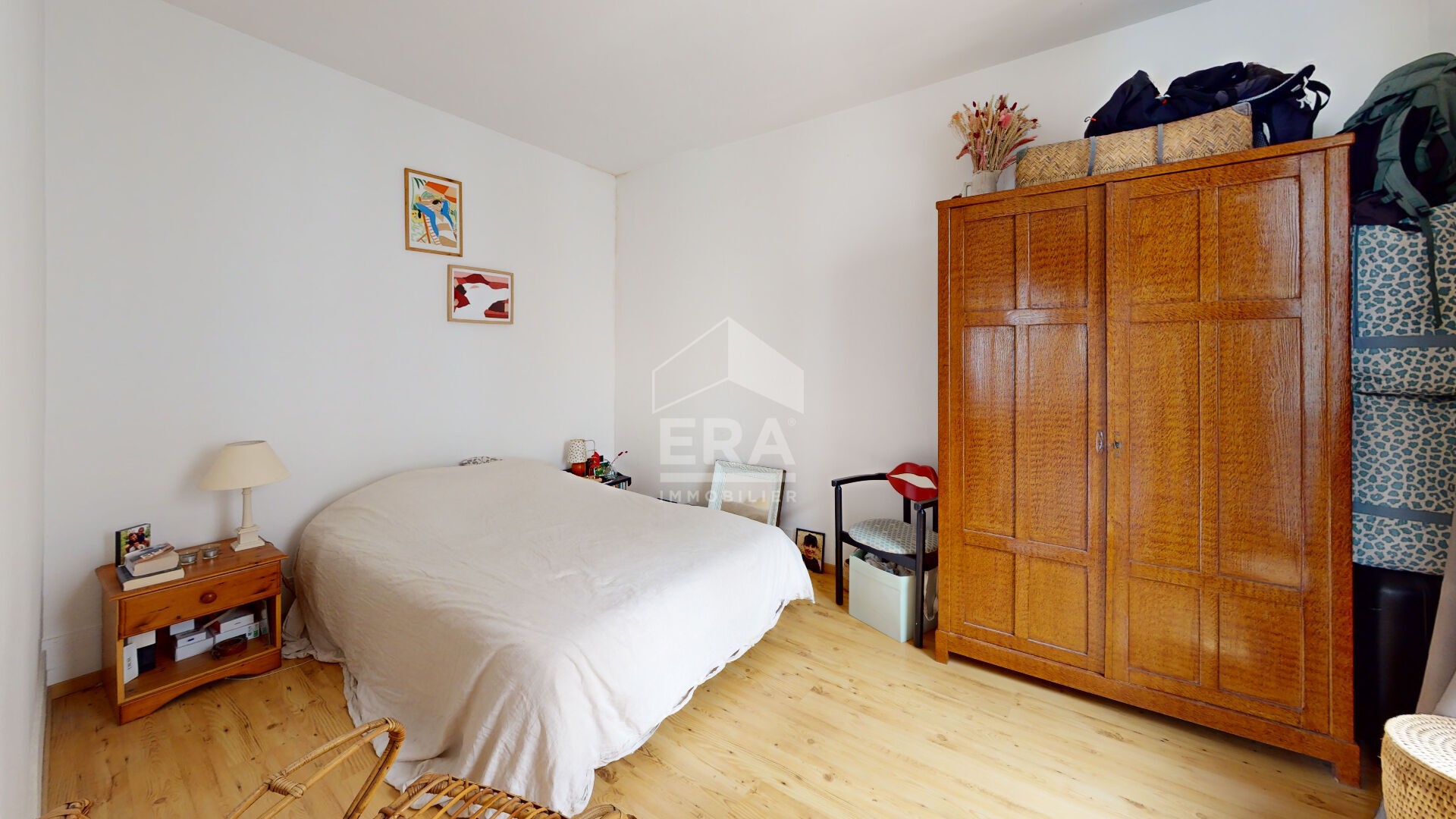 Vente Appartement à Paris Buttes-Chaumont 19e arrondissement 3 pièces