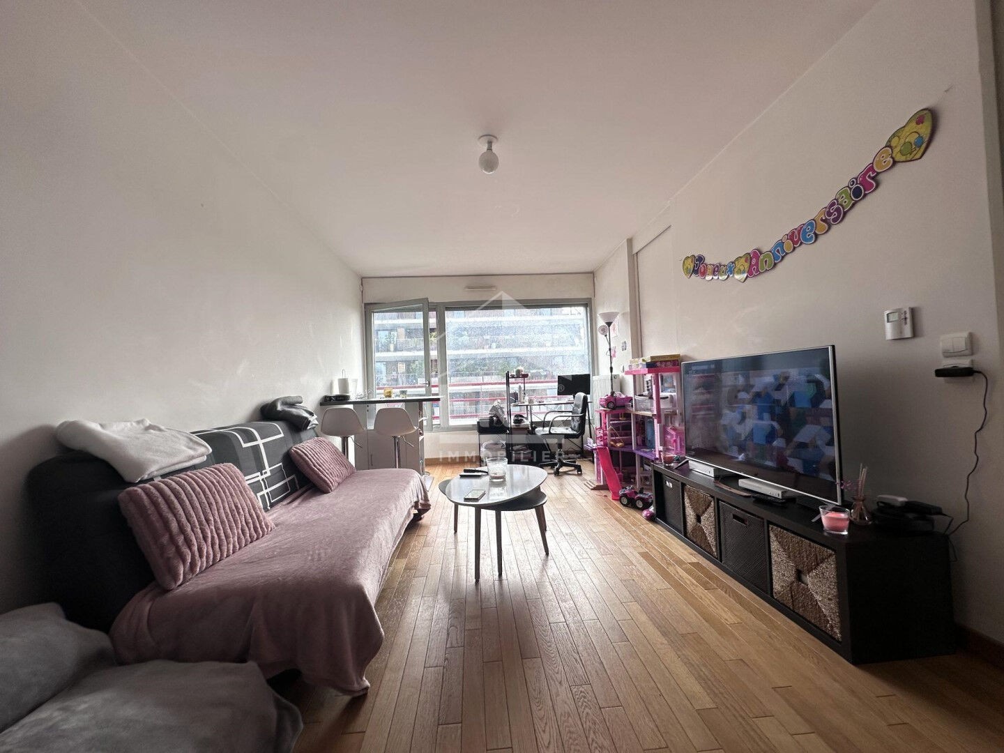 Vente Appartement à Paris Buttes-Chaumont 19e arrondissement 2 pièces