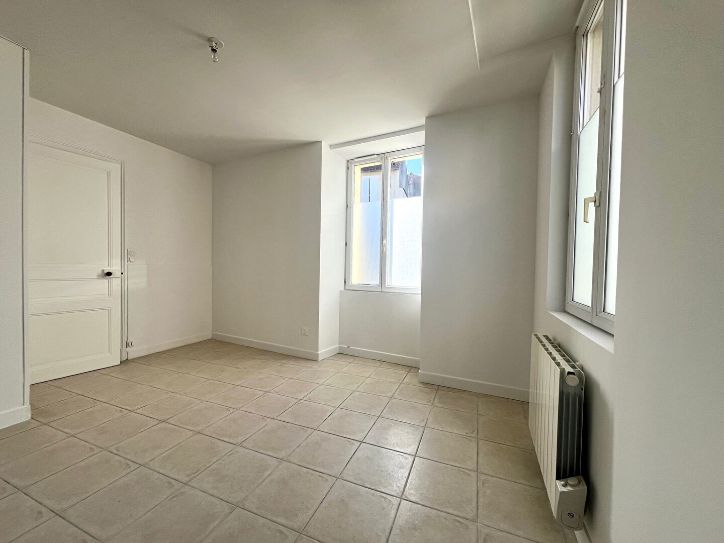 Location Appartement à la Couronne 2 pièces