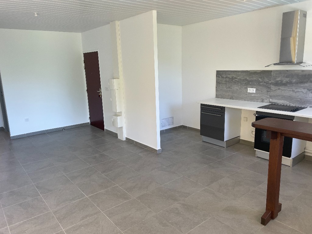 Location Appartement à Remire-Montjoly 3 pièces