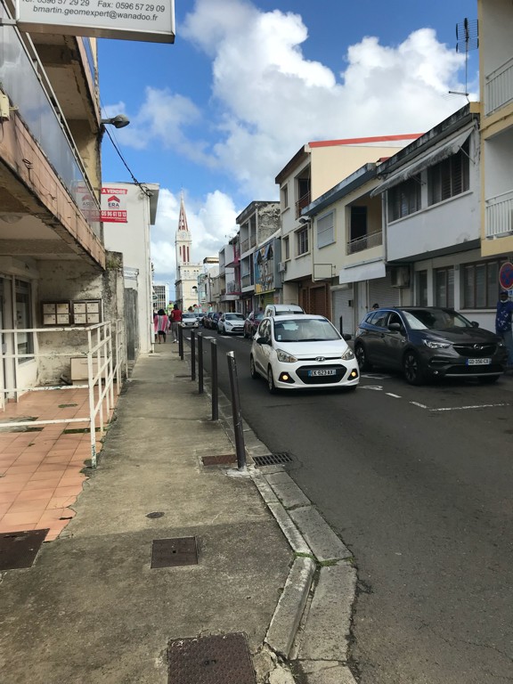 Vente Garage / Parking à le Lamentin 0 pièce