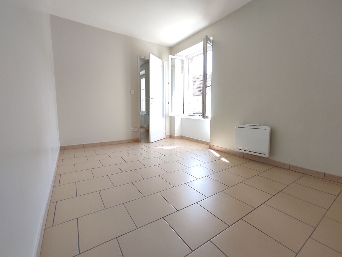 Location Appartement à Ully-Saint-Georges 3 pièces