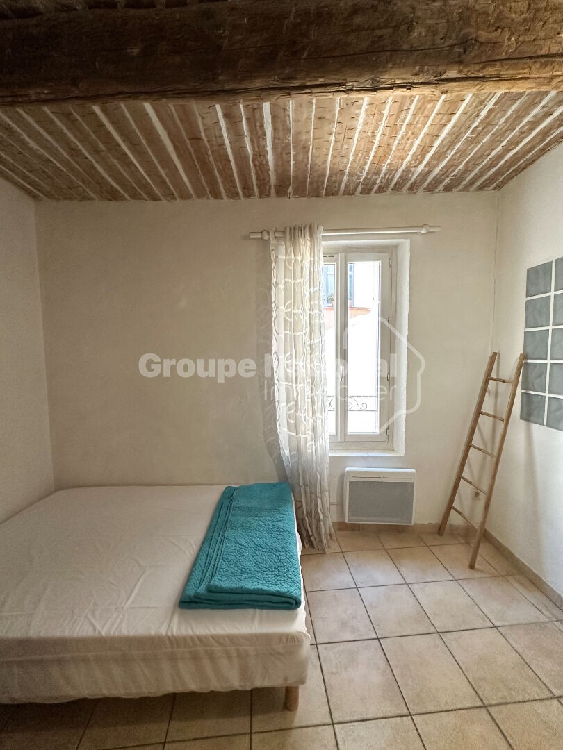 Location Appartement à le Luc 2 pièces