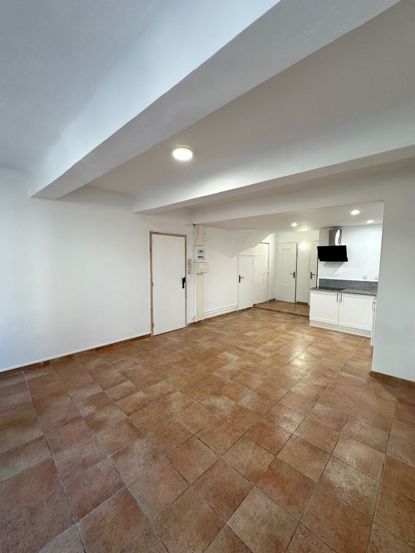 Location Appartement à le Luc 3 pièces