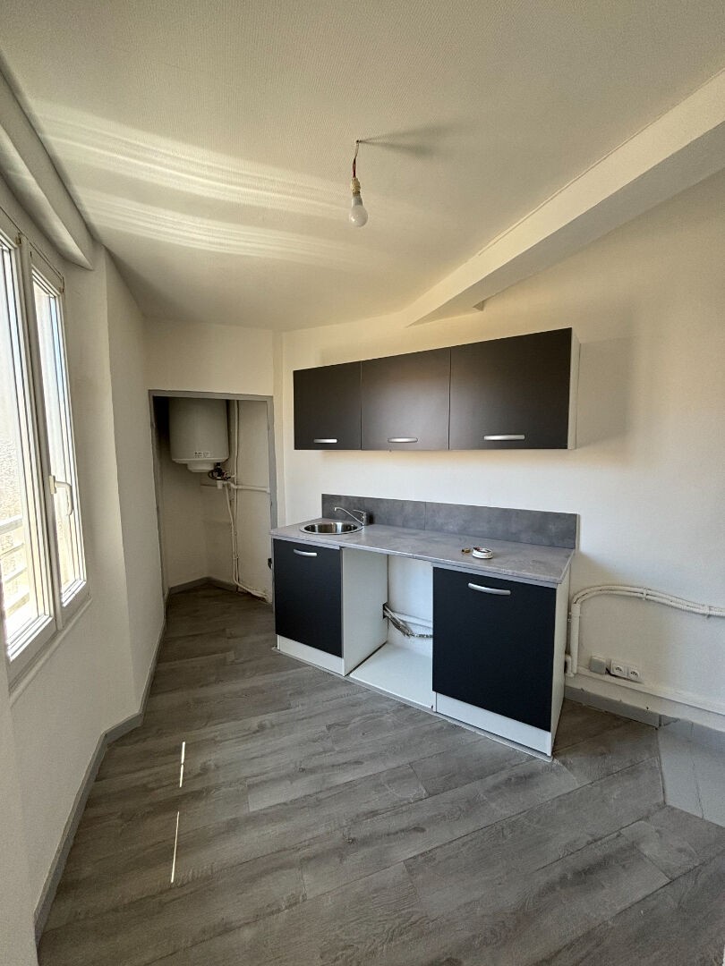 Location Appartement à le Luc 3 pièces