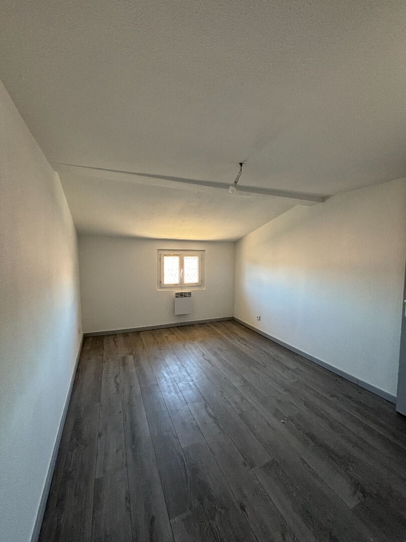 Location Appartement à le Luc 3 pièces