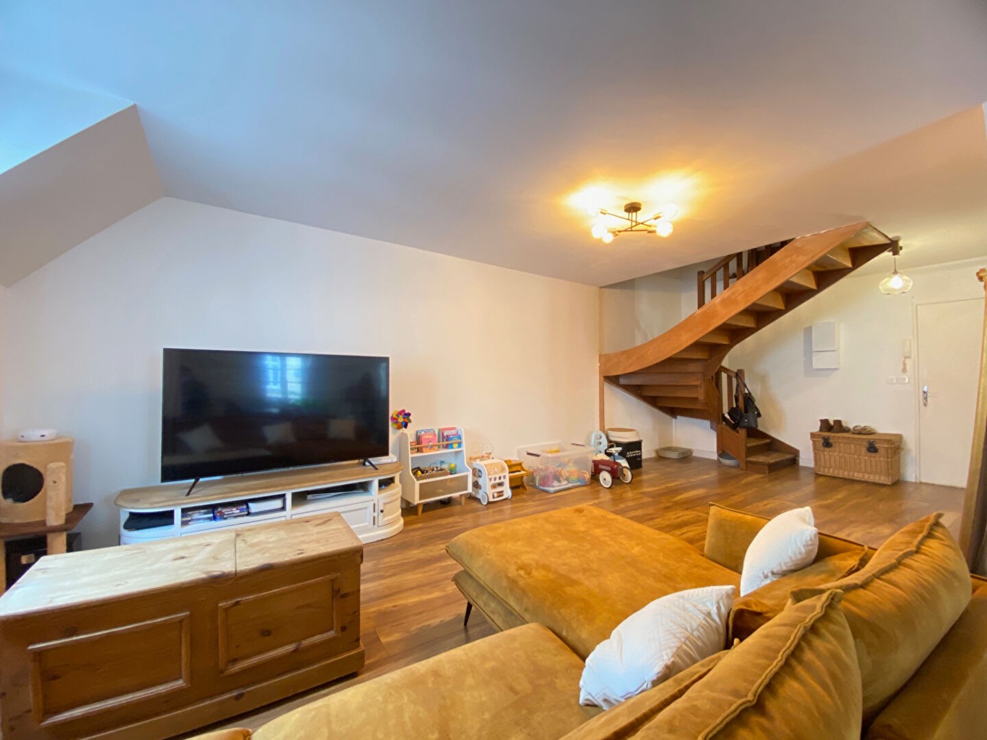 Vente Appartement à Lons-le-Saunier 4 pièces