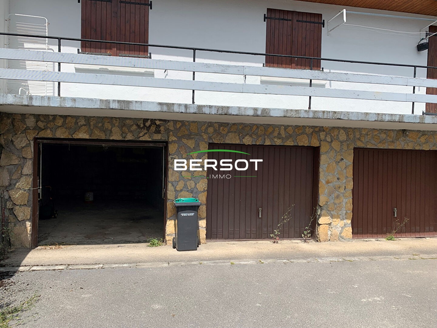 Vente Garage / Parking à Pontarlier 0 pièce