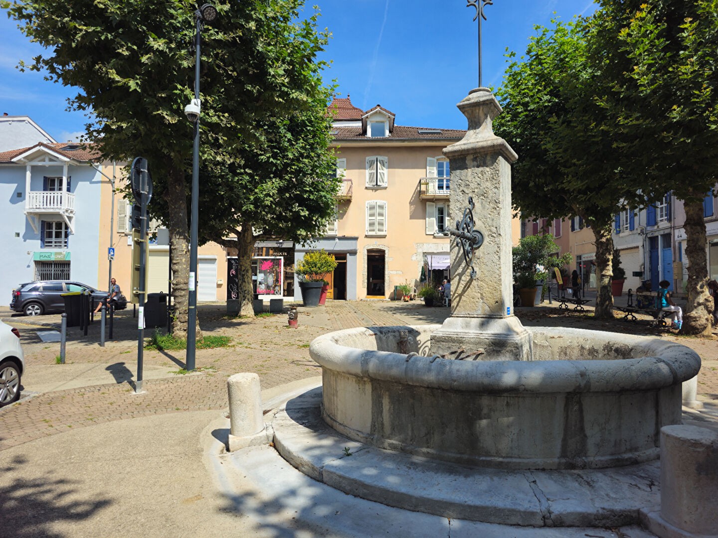 Vente Garage / Parking à Voiron 0 pièce