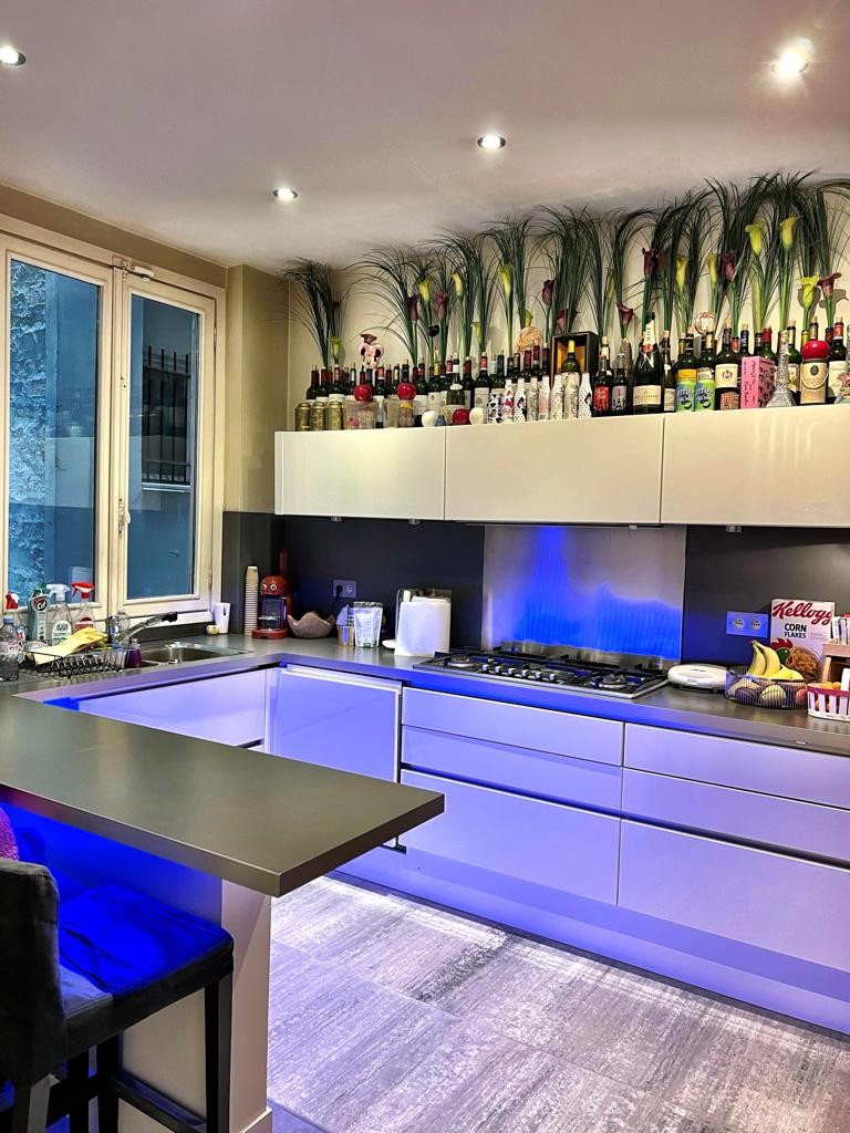 Vente Appartement à Paris Batignolles-Monceaux 17e arrondissement 6 pièces