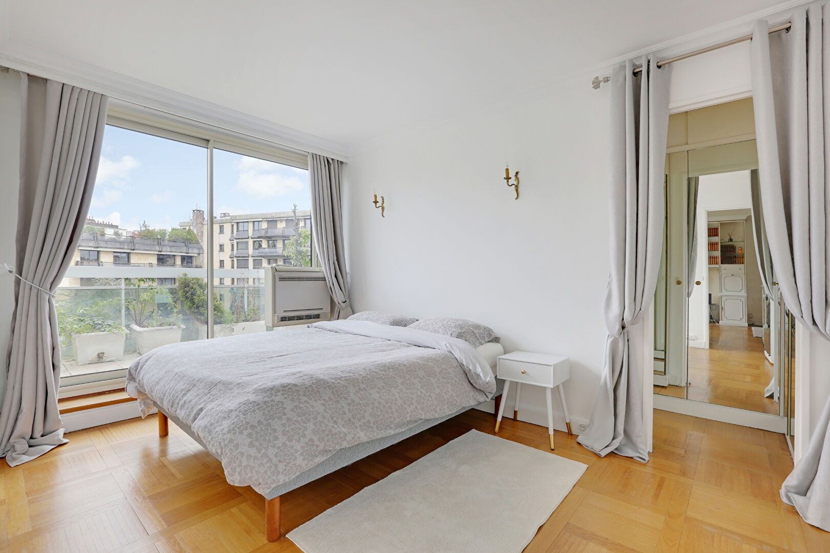 Location Appartement à Paris Passy 16e arrondissement 4 pièces