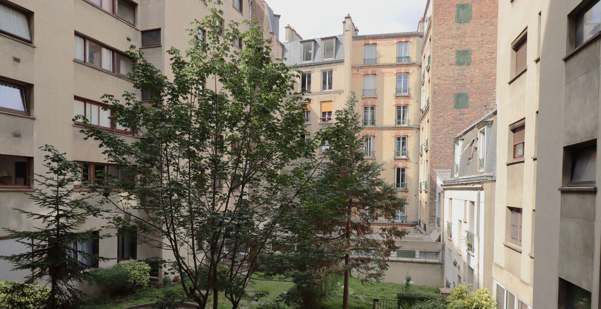 Vente Appartement à Paris Vaugirard 15e arrondissement 3 pièces