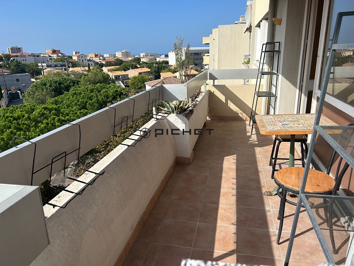 Vente Appartement à Marseille 8e arrondissement 3 pièces