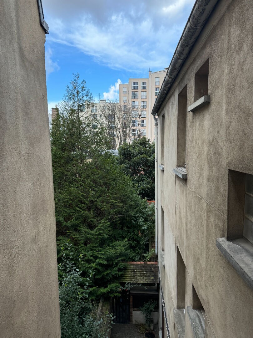 Vente Appartement à Paris Buttes-Chaumont 19e arrondissement 2 pièces