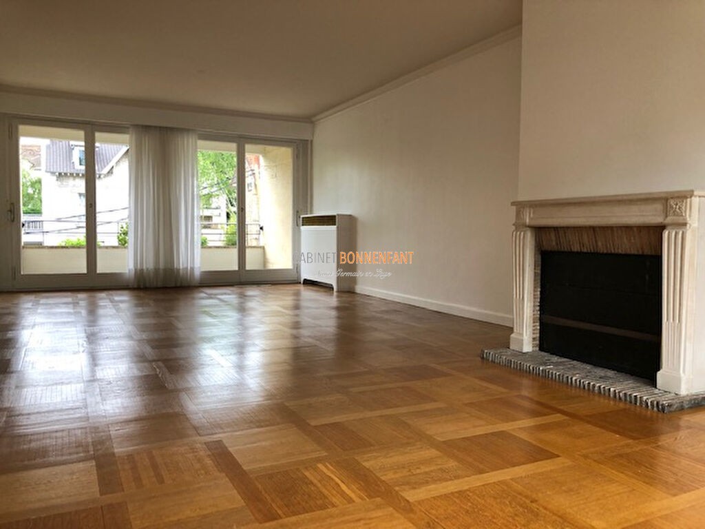 Location Appartement à Saint-Germain-en-Laye 7 pièces