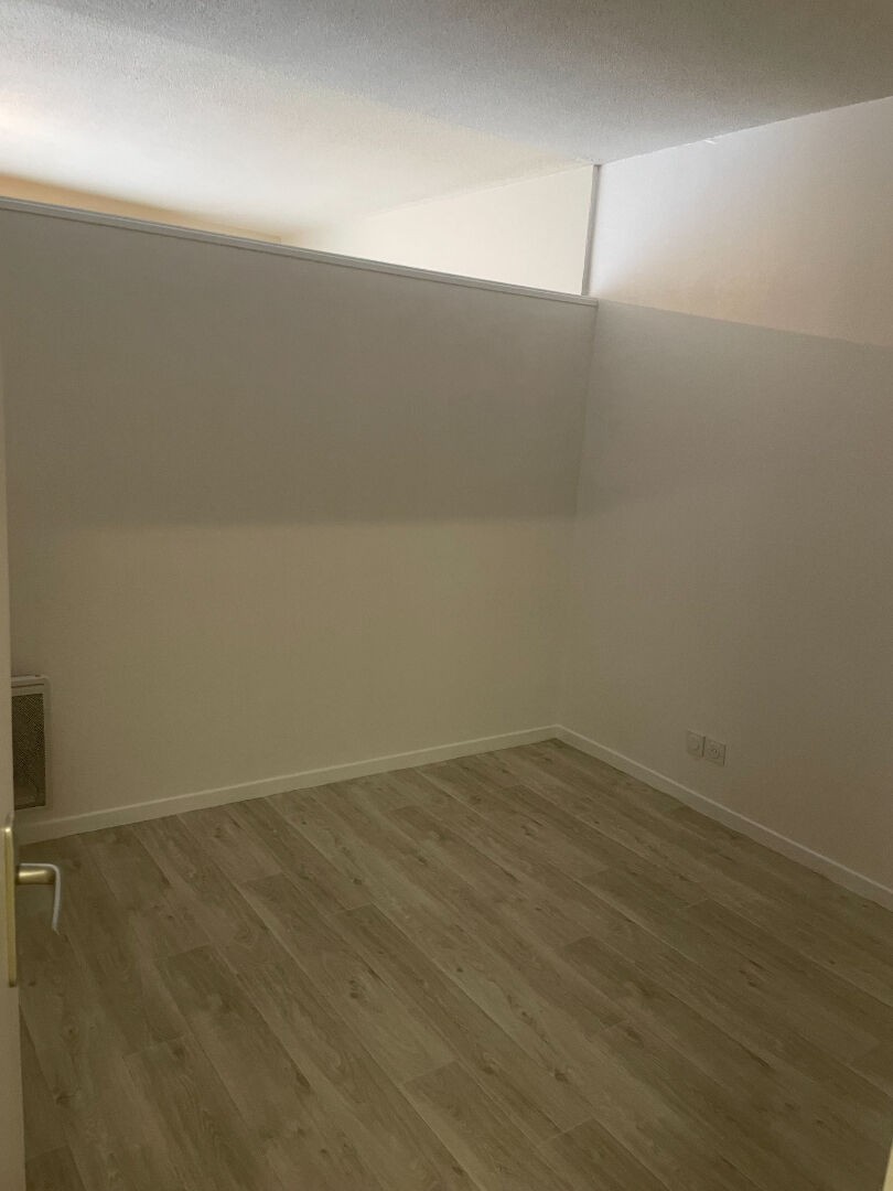 Location Appartement à Saint-Loubès 1 pièce