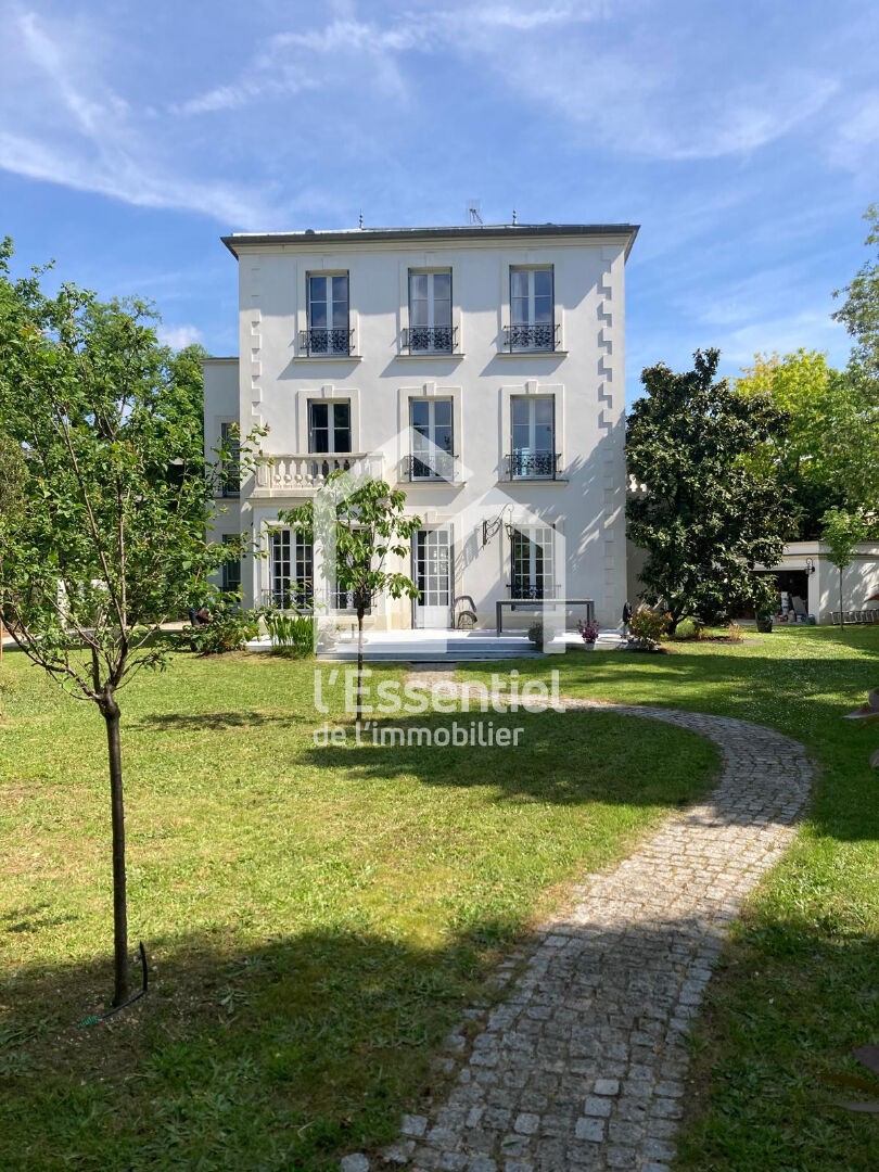 Vente Maison à Maisons-Laffitte 10 pièces