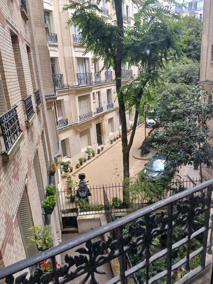 Vente Appartement à Paris Vaugirard 15e arrondissement 3 pièces