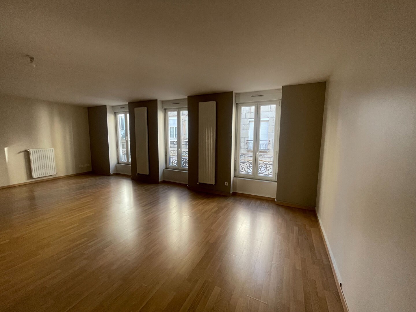 Location Appartement à Saint-Étienne 5 pièces